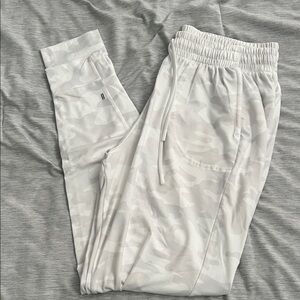 NOBULL White Camo Joggers